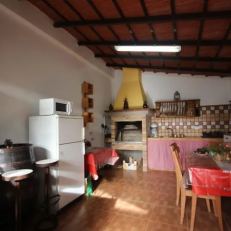 Casa Rural La Fuente Del Bardo Hétvégi ház